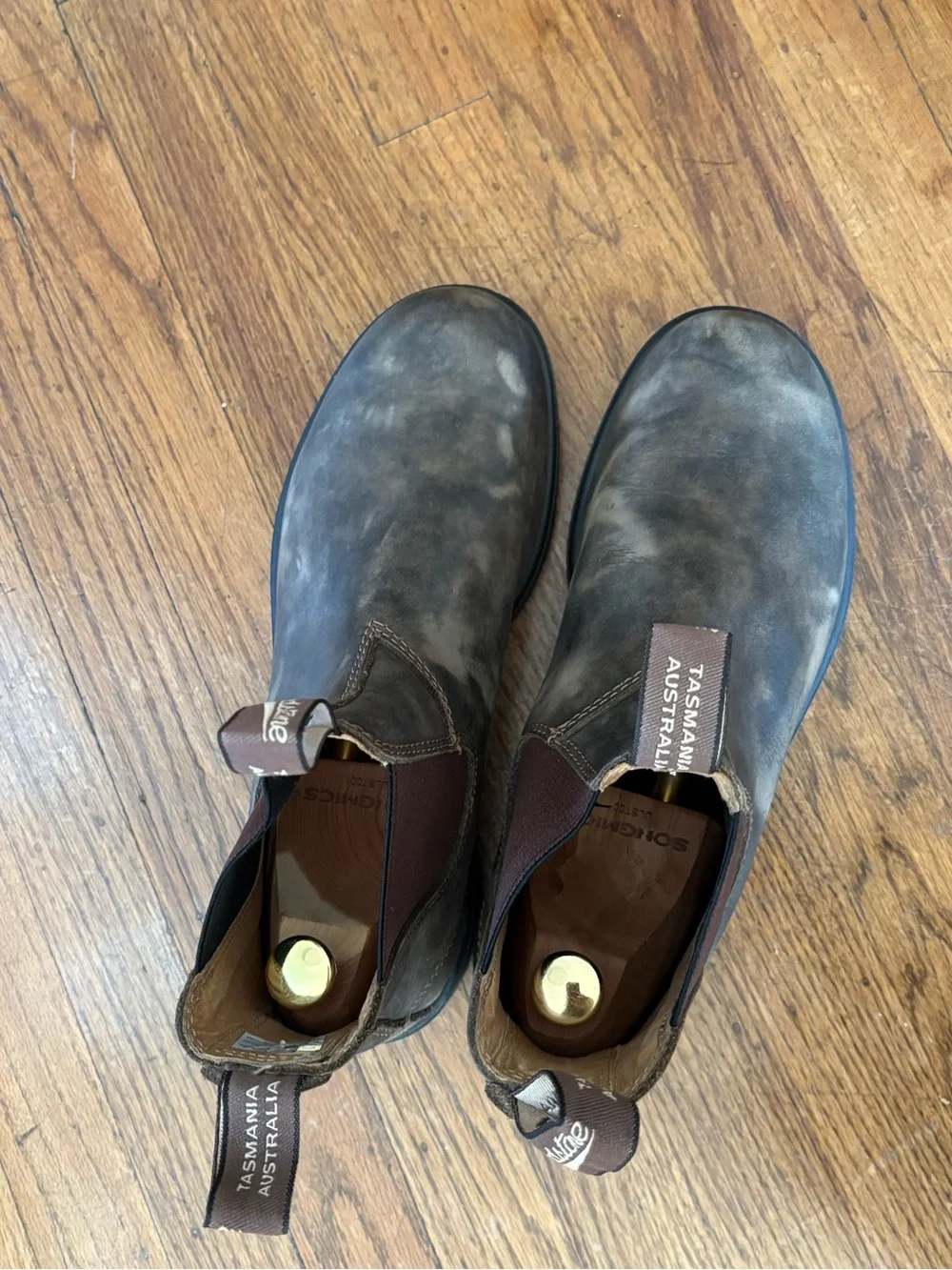 Blundstone Men's Distressed Brown Leather Chukka Boots